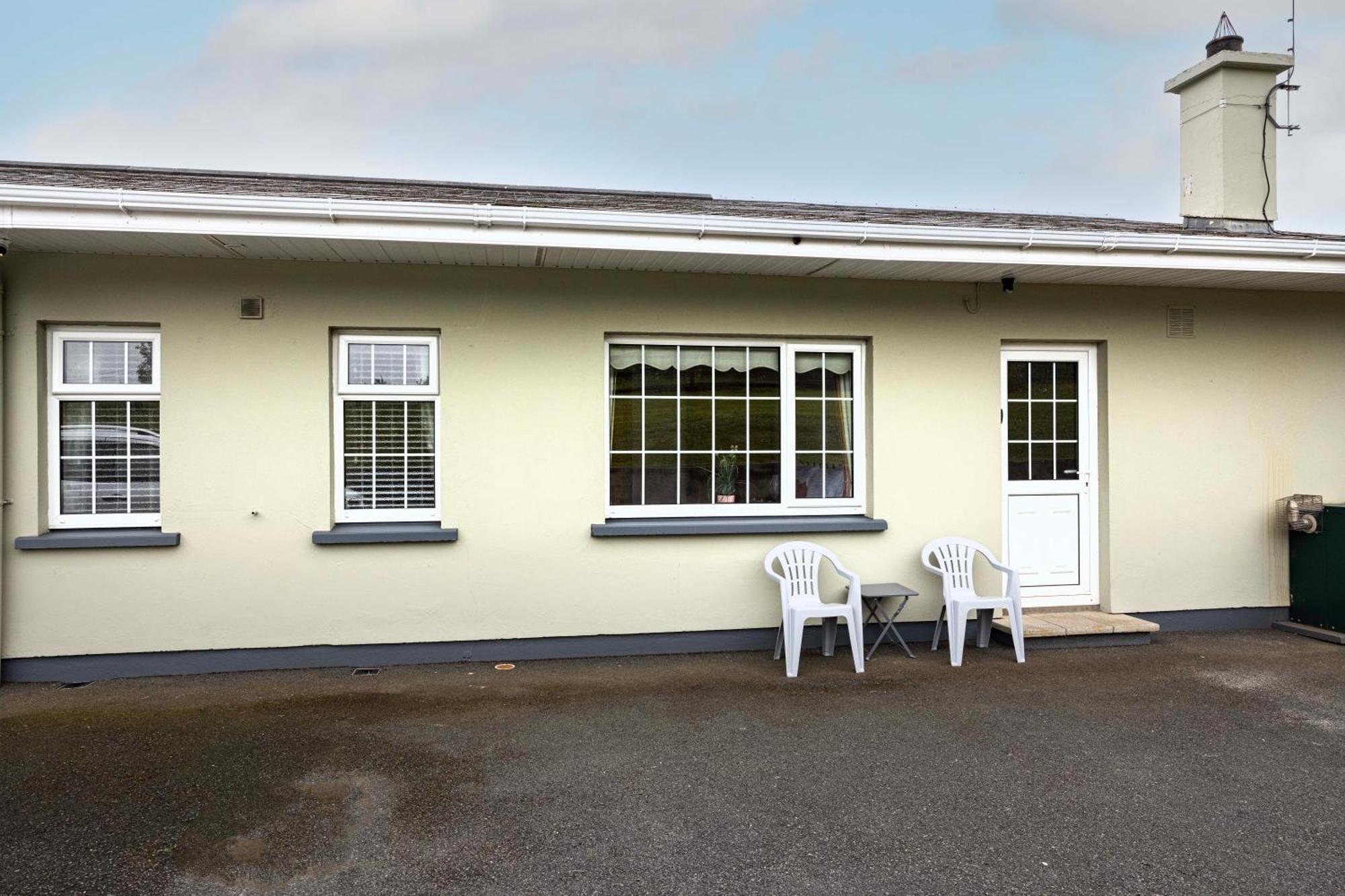 Mountain Nest At The Foot Of Slieve Gullion Apartment Cloghoge Exterior foto